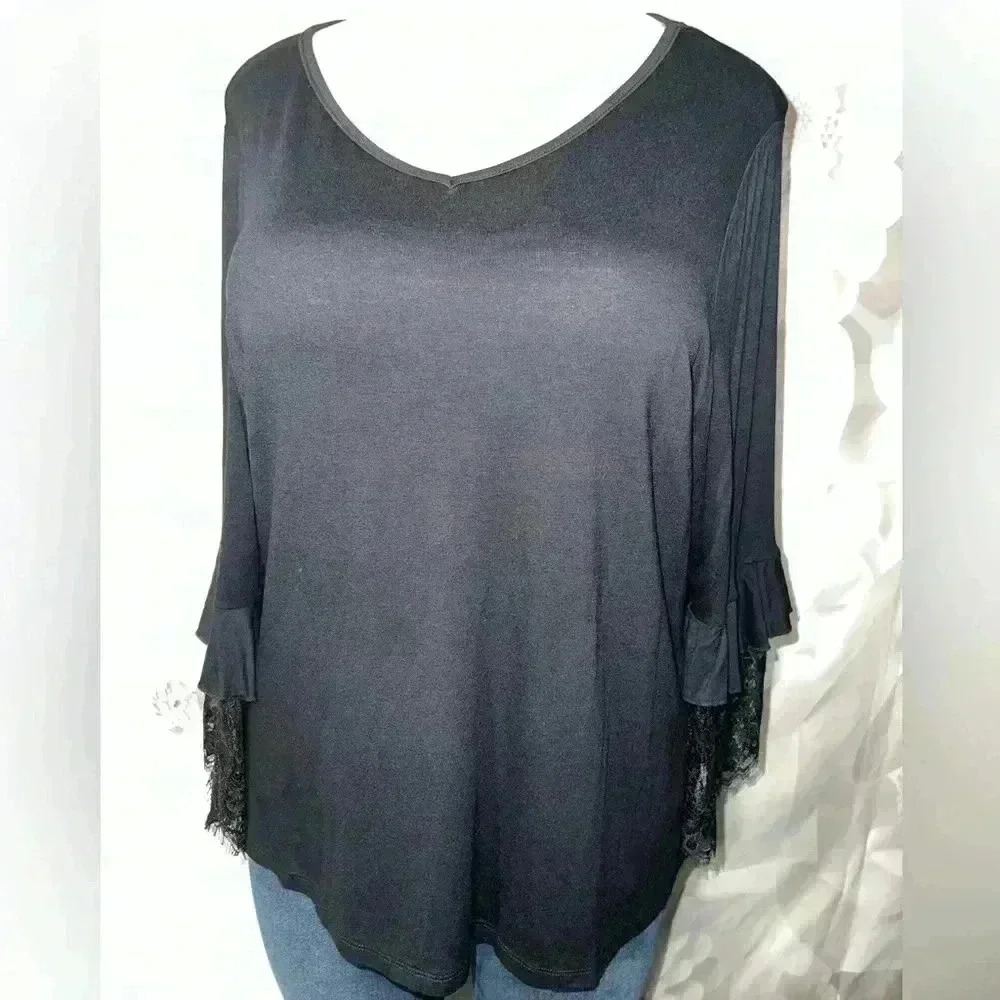 Milan Kiss Womens‎ Size 3 Black 3/4 Lace Sleeve Blouse NEW